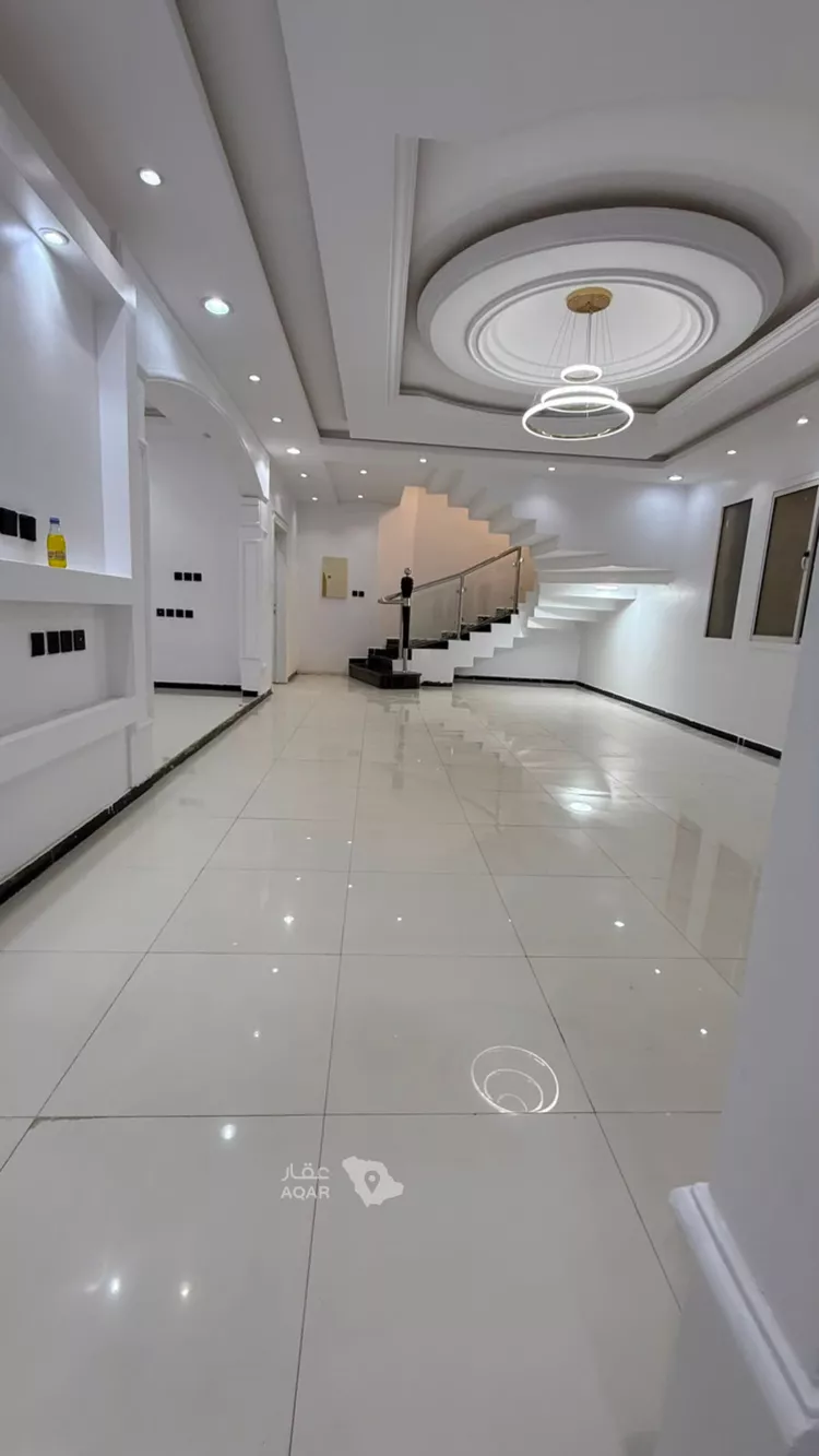 Villa for Sale in Riyadh Tuwaiq 23