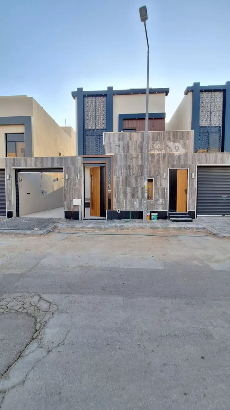 فيلا للبيع في شارع الزيني بن ظهيرة, حي العوالي, مدينة الرياض, منطقة الرياض صورة 2