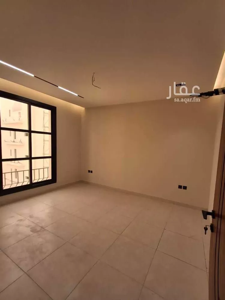 شقة للبيع في شارع الفريق, حي العزيزية, مدينة جدة, منطقة مكة المكرمة صورة 3