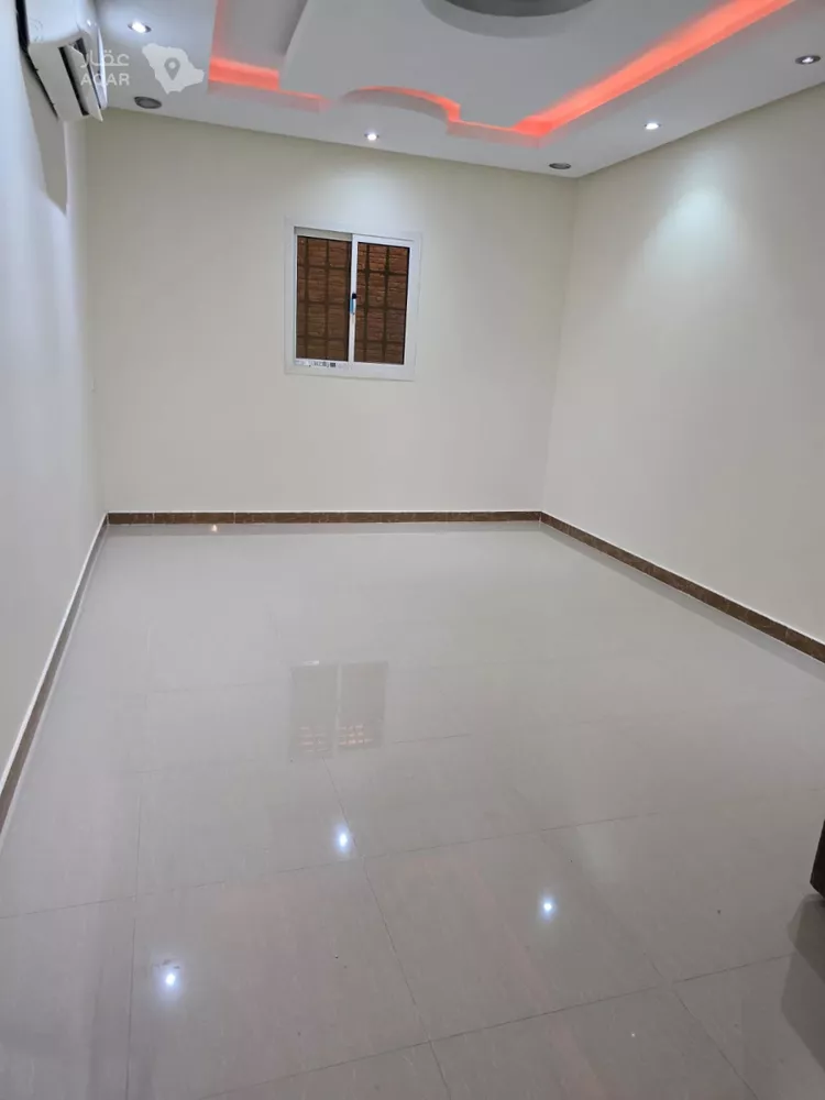 Apartment for Sale in Riyadh Al Yarmouk 7