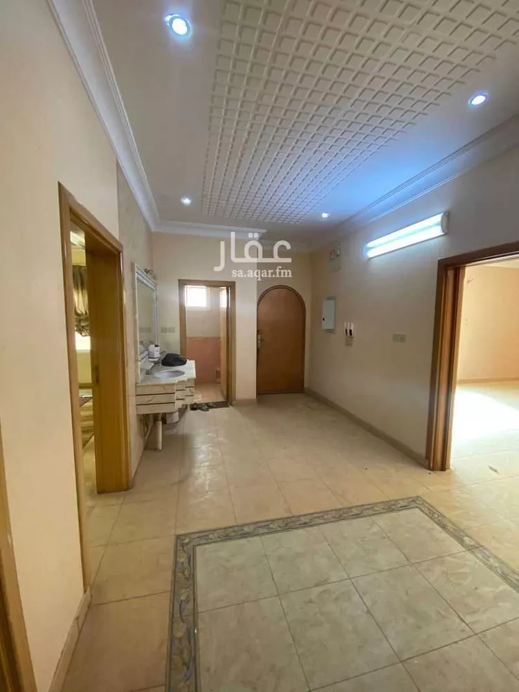 فيلا للبيع في شارع 4974266, حي الغربي, مدينة الرس, منطقة القصيم صورة 3