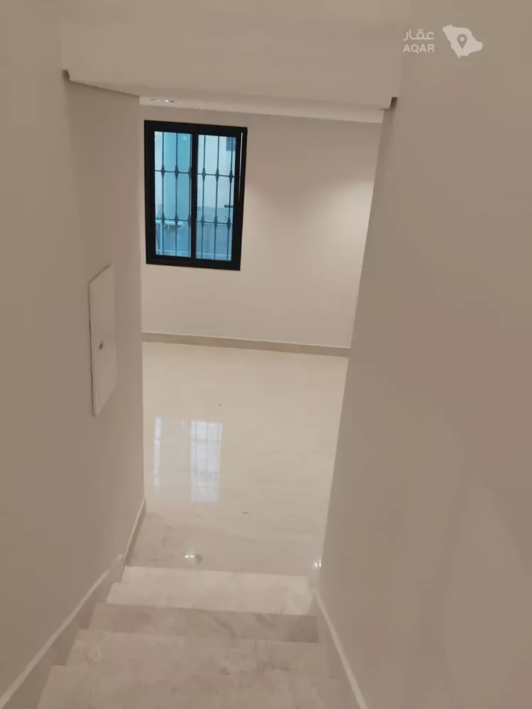 فيلا للبيع في شارع العميد, حي طويق, مدينة الرياض, منطقة الرياض 15