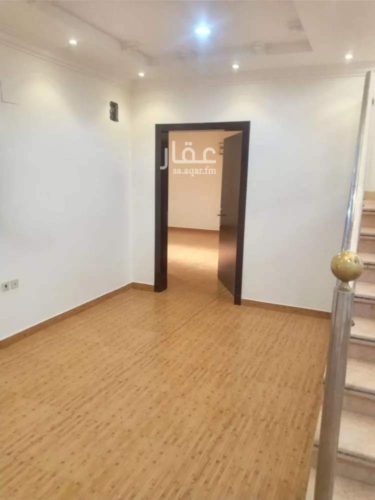 فيلا للبيع في شارع رقم 180, حي المونسية, مدينة الرياض, منطقة الرياض 9