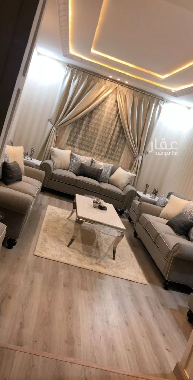 فيلا للبيع في شارع عفيف الدين الأريجي, حي الرمال, مدينة الرياض, منطقة الرياض