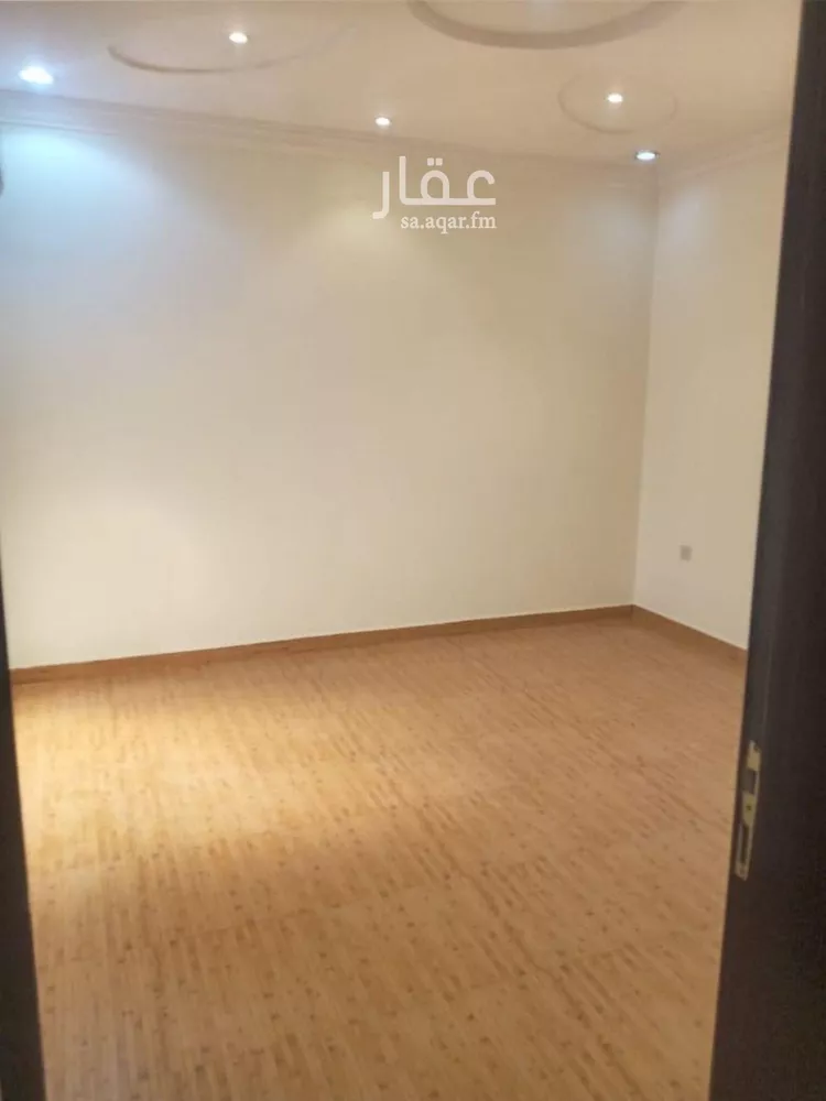 فيلا للبيع في شارع رقم 180, حي المونسية, مدينة الرياض, منطقة الرياض 8