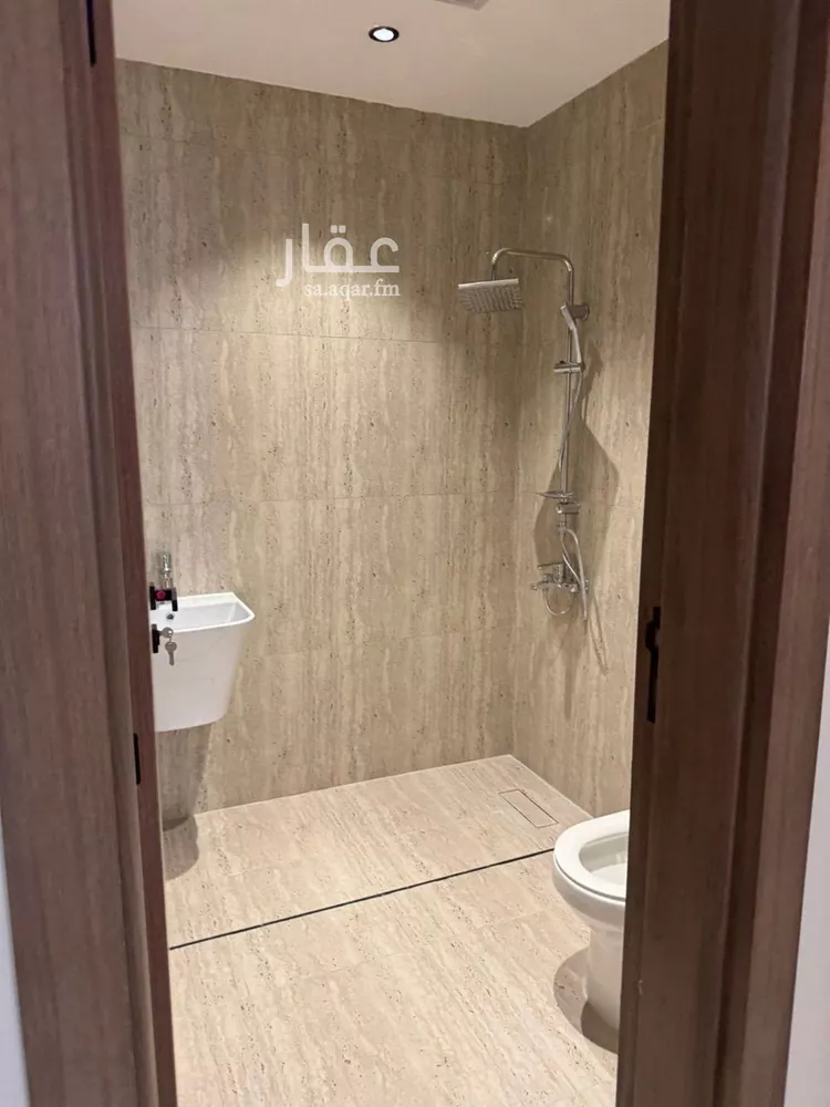 شقة للبيع في شارع خالد بن العاص, حي النرجس, مدينة الرياض, منطقة الرياض صورة 2