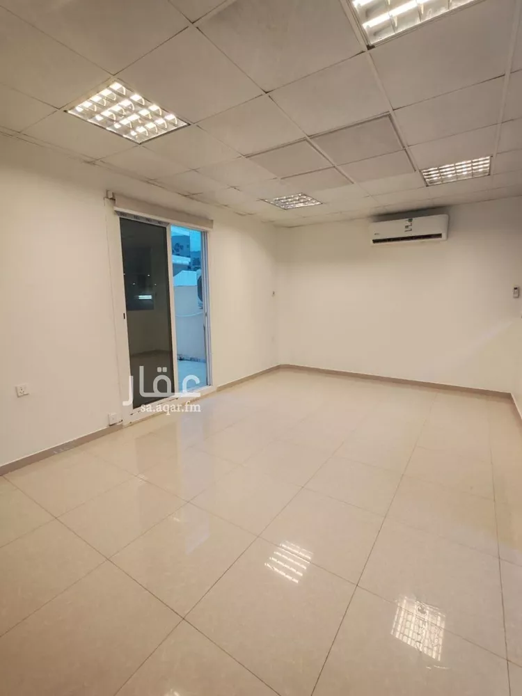 شقة للإيجار في شارع الامير سلطان ابن عبدالعزيز, حي العليا, مدينة الرياض, منطقة الرياض صورة 2