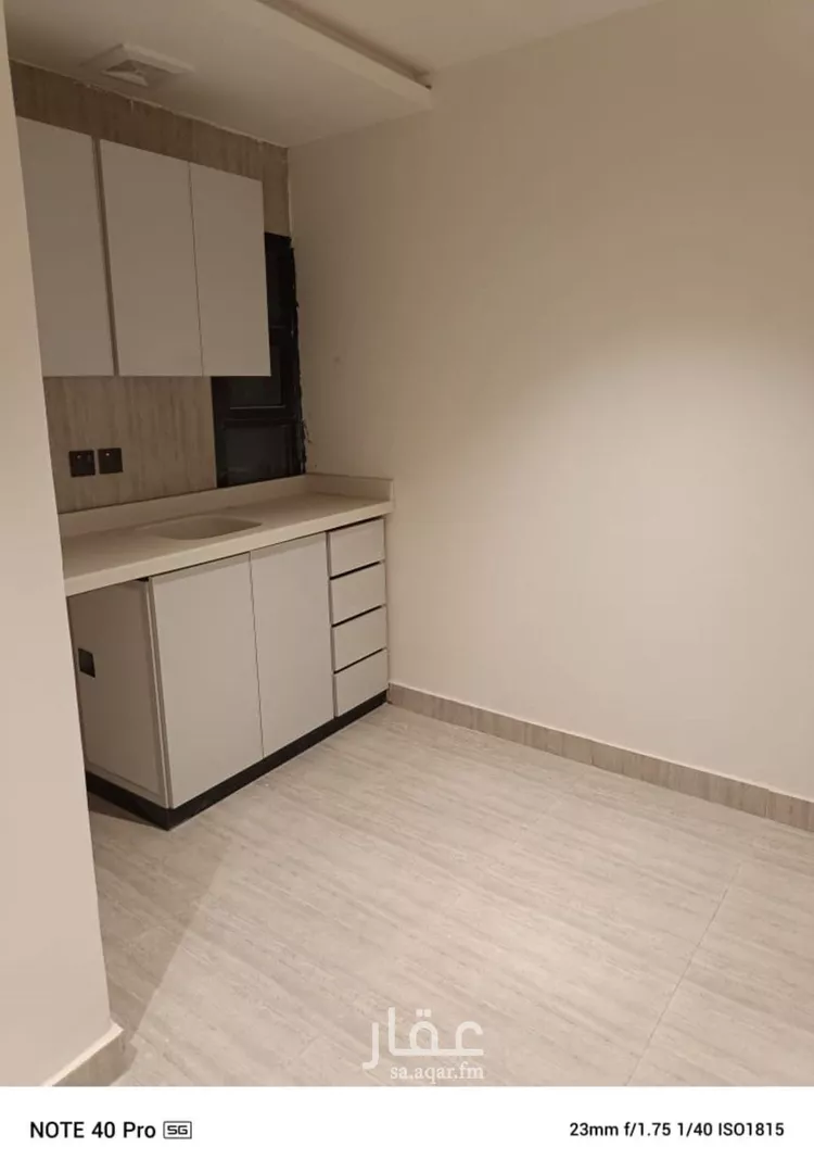 شقة للإيجار في شارع أبي غانم الحلبي, حي الضباط, مدينة الرياض, منطقة الرياض صورة 4