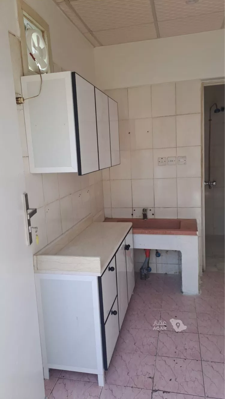 غرفة للإيجار في شارع 4256180, حي النهضة, مدينة الخرج, منطقة الرياض 3