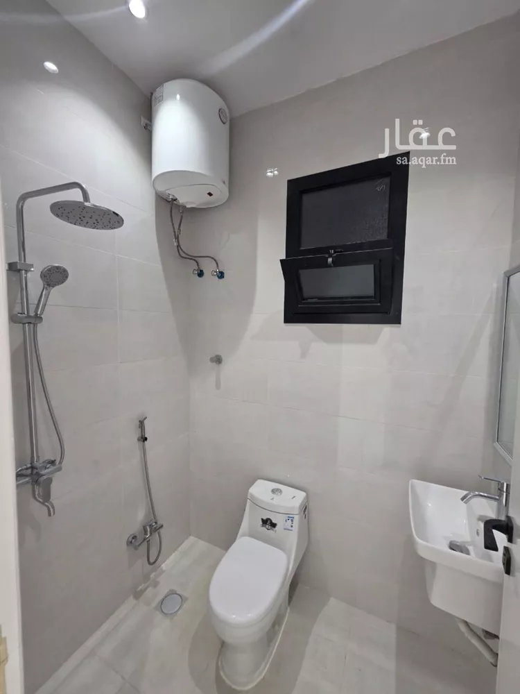 دور للبيع في شارع الهدية, حي السويدي, مدينة الرياض, منطقة الرياض صورة 4