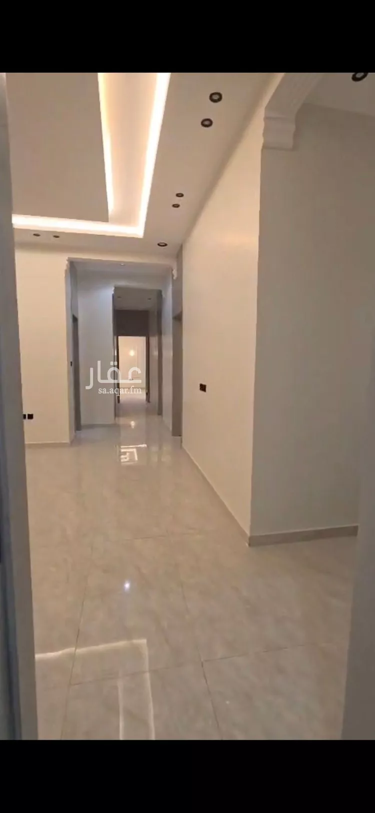 فيلا للبيع في شارع علي بن الحسن الخزرجي, حي عكاظ, مدينة الرياض, منطقة الرياض 11