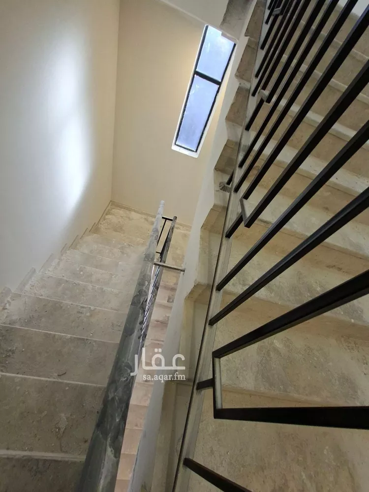 Floor for Sale in Riyadh Al Hazm 15