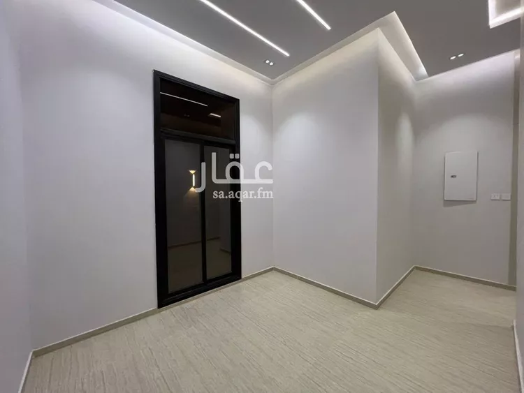 فيلا للبيع في شارع رقم 37, حي الندوة, مدينة الرياض, منطقة الرياض 7