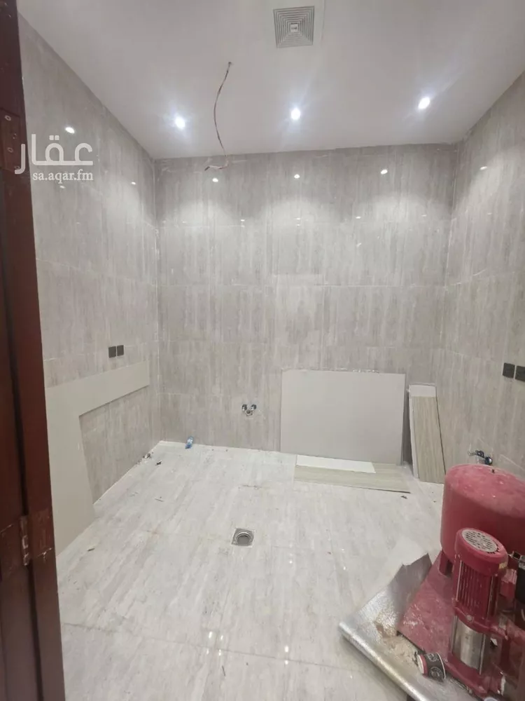 شقة للبيع في شارع عبدالله الدارمي, حي عكاظ, مدينة الرياض, منطقة الرياض صورة 3