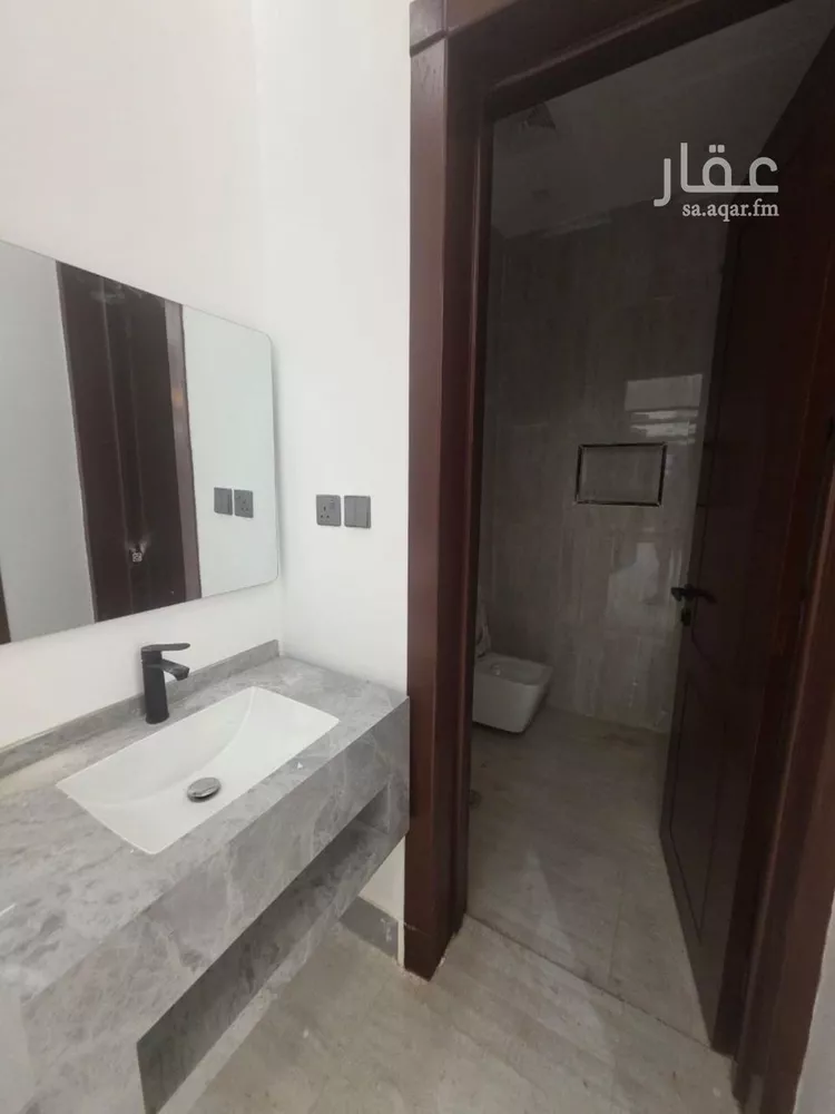 شقة للبيع في شارع عبدالله الدارمي, حي عكاظ, مدينة الرياض, منطقة الرياض صورة 5