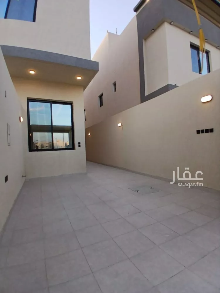 دور للبيع في شارع أحمد التيجي, حي طويق, مدينة الرياض, منطقة الرياض صورة 4