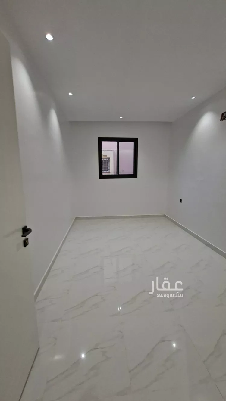 Floor for Sale in Riyadh Sultanah 9