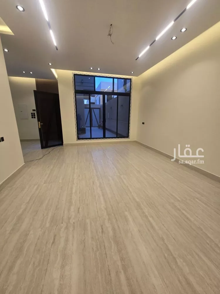 فيلا للبيع في شارع حائل, حي ظهرة لبن, مدينة الرياض, منطقة الرياض 7