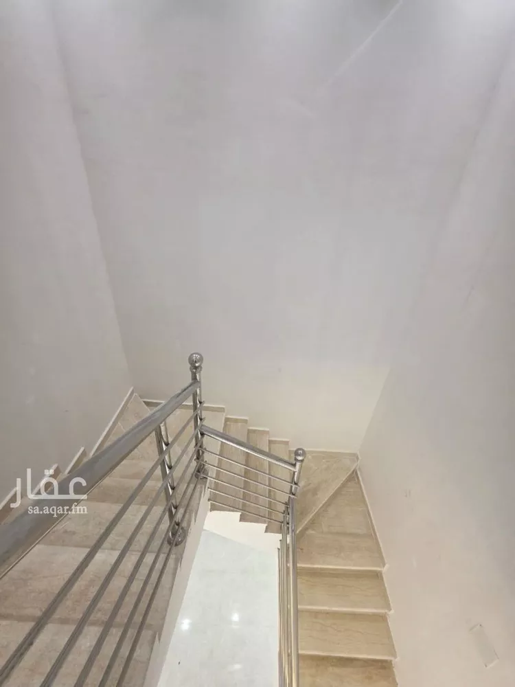 دور للبيع في شارع رفحاء, حي طيبة, مدينة الرياض, منطقة الرياض صورة 4