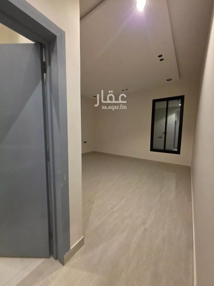 دور للبيع في شارع الرسالة, حي بدر, مدينة الرياض, منطقة الرياض 8