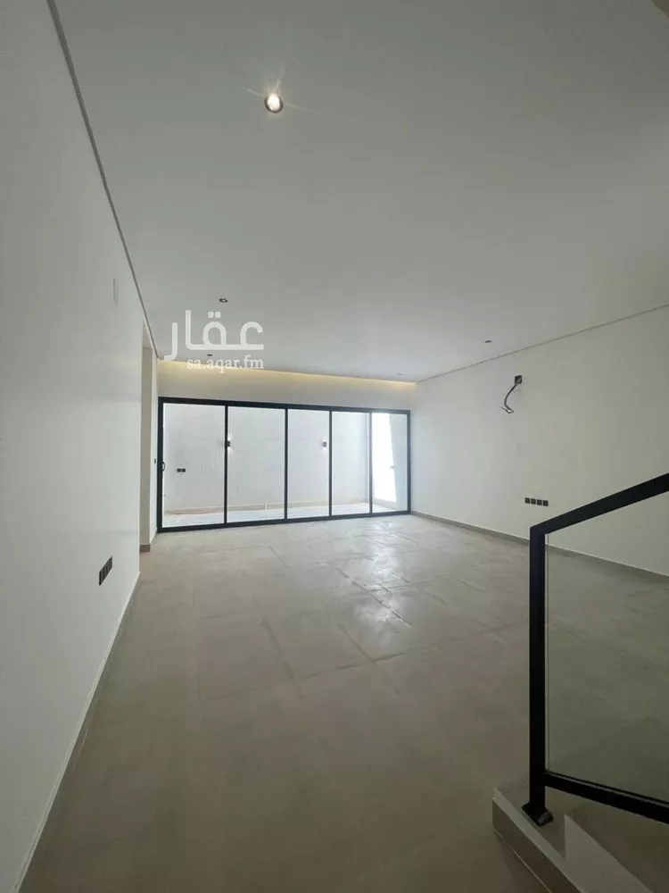 فيلا للبيع في شارع علي بن النقيب, حي الحزم, مدينة الرياض, منطقة الرياض صورة 2