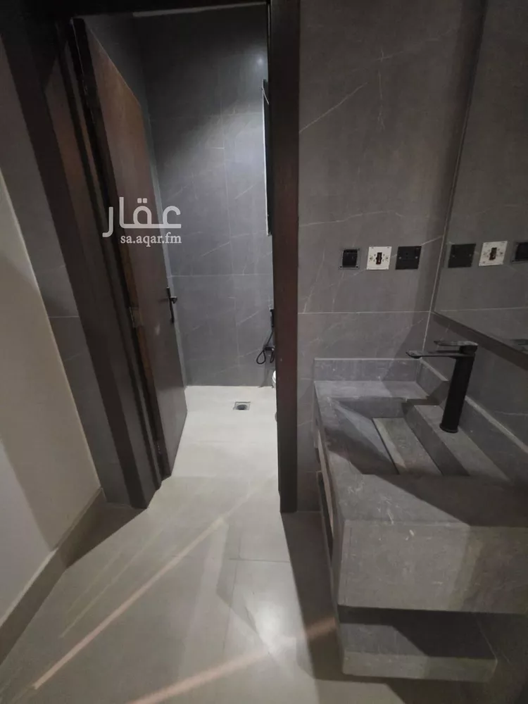 فيلا للبيع في شارع أبي بكر الديناري, حي طويق, مدينة الرياض, منطقة الرياض صورة 4
