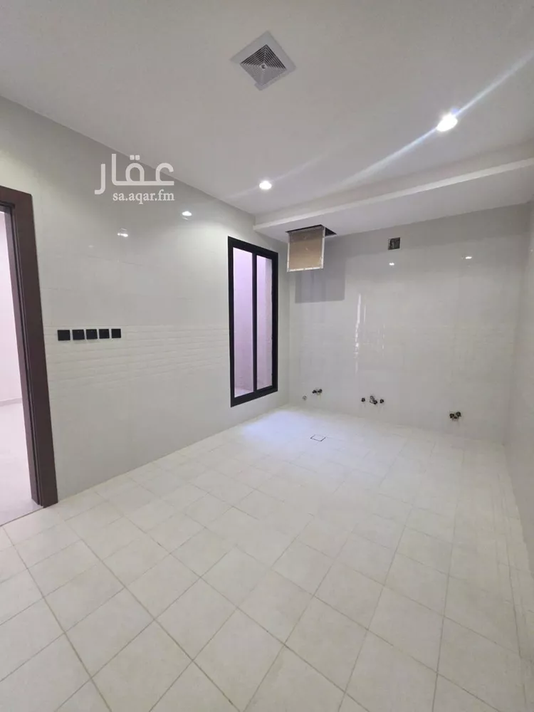 دور للبيع في شارع الجبل, حي المرجان, مدينة الرياض, منطقة الرياض 7