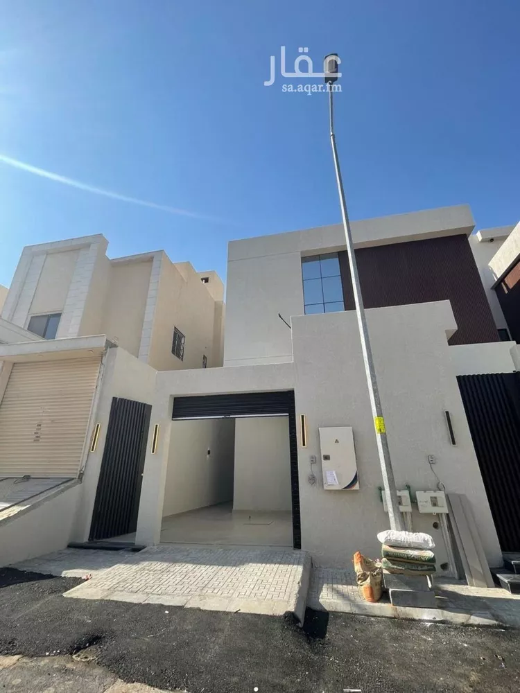 فيلا للبيع في شارع علي بن النقيب, حي الحزم, مدينة الرياض, منطقة الرياض