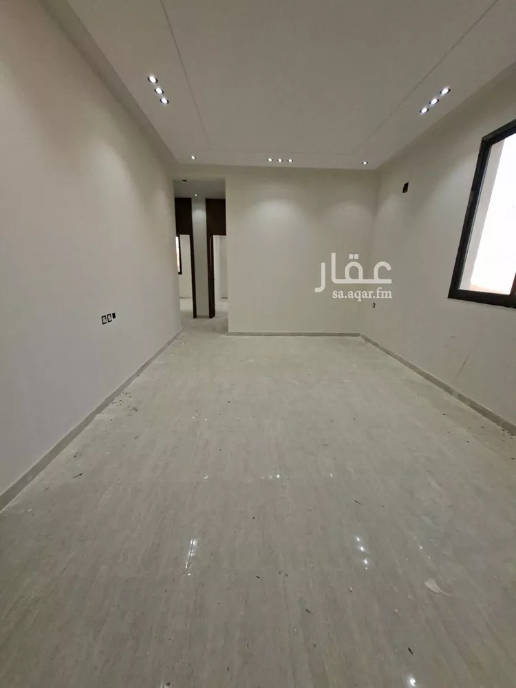 Floor for Sale in Riyadh Al Hazm 14