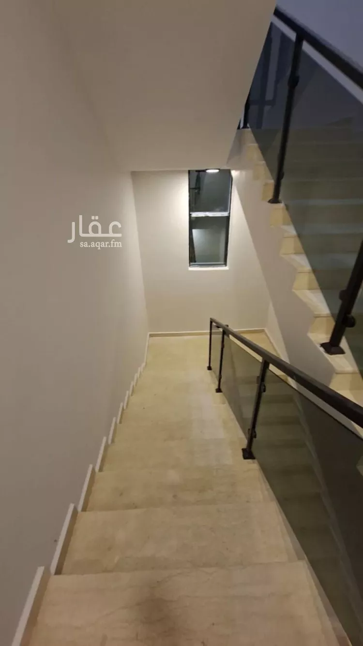 دور للبيع في شارع الستتراوي, حي ديراب, مدينة الرياض, منطقة الرياض صورة 4