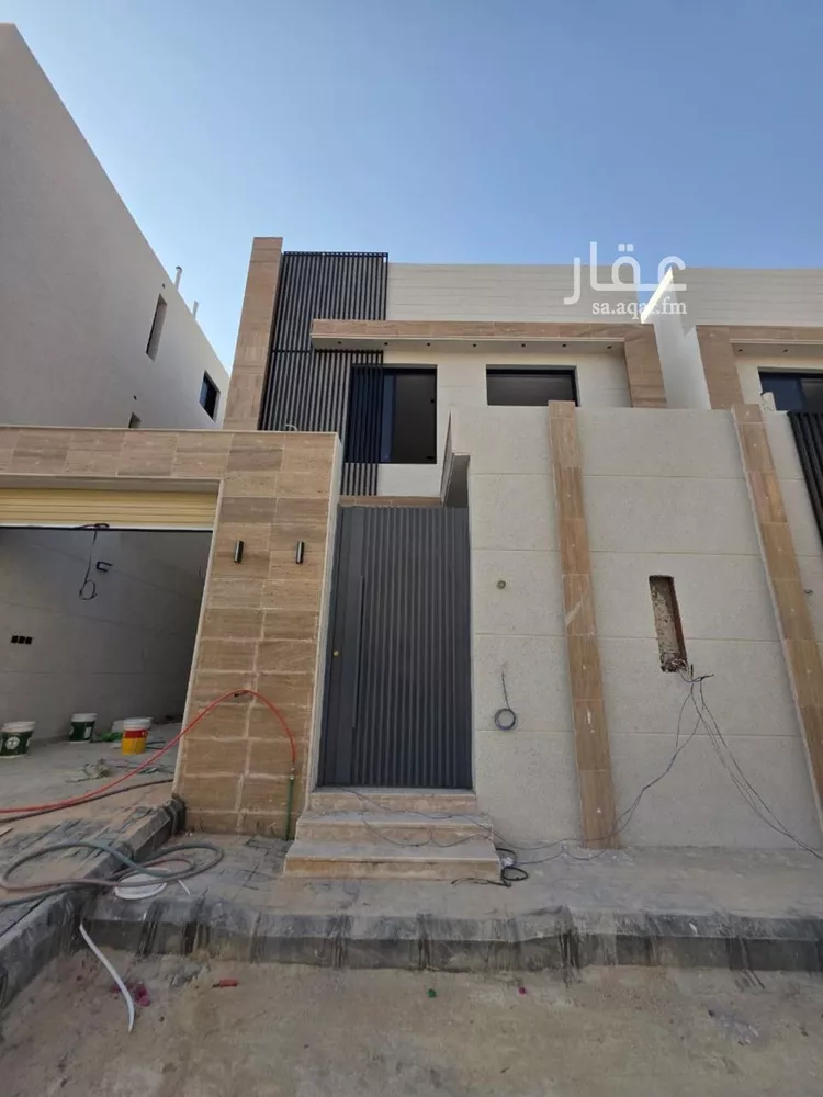 فيلا للبيع في شارع عبدالله بن الزبير, حي العريجاء الغربي, مدينة الرياض, منطقة الرياض