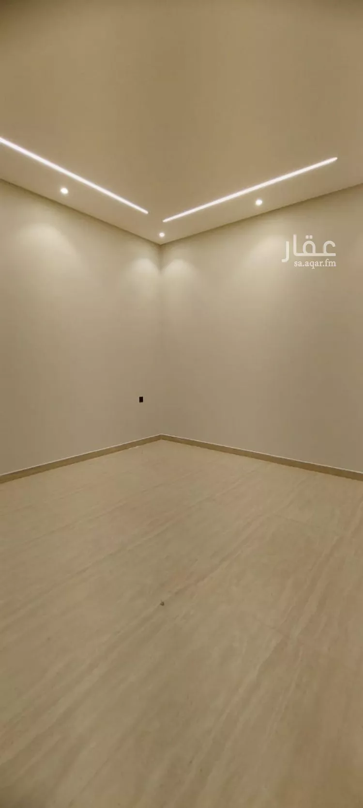 Floor for Sale in Riyadh Tuwaiq 14