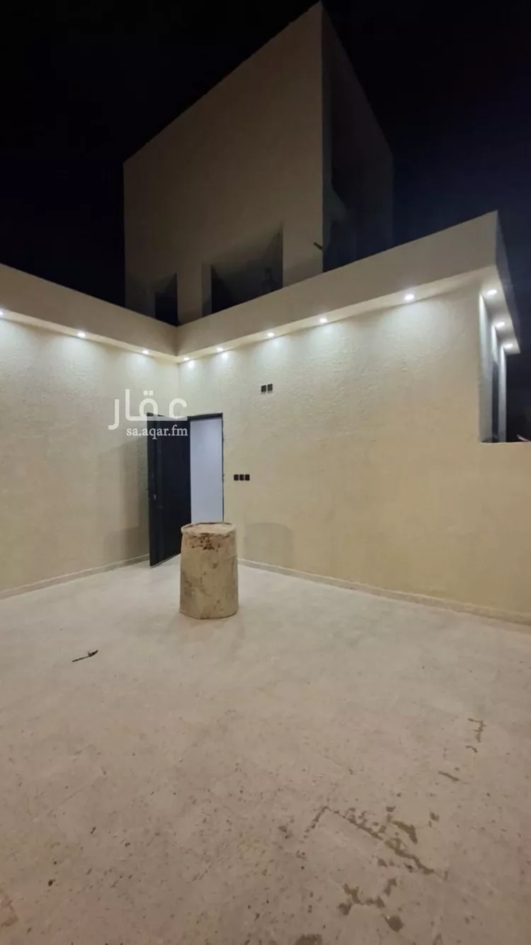 دور للبيع في شارع الستتراوي, حي ديراب, مدينة الرياض, منطقة الرياض 6