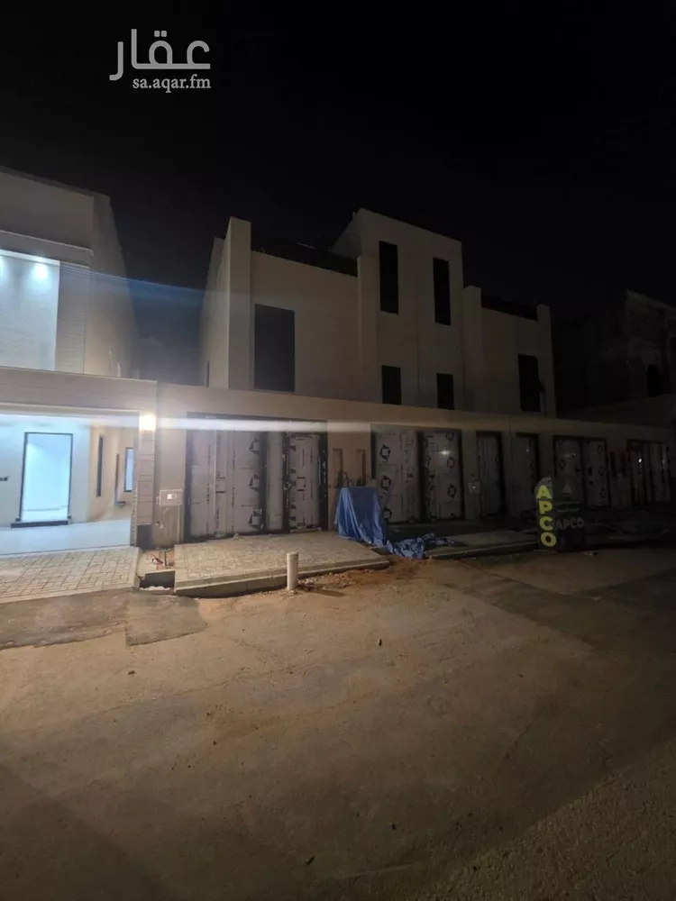 فيلا للبيع في شارع إياد مدني, حي الرمال, مدينة الرياض, منطقة الرياض صورة 2