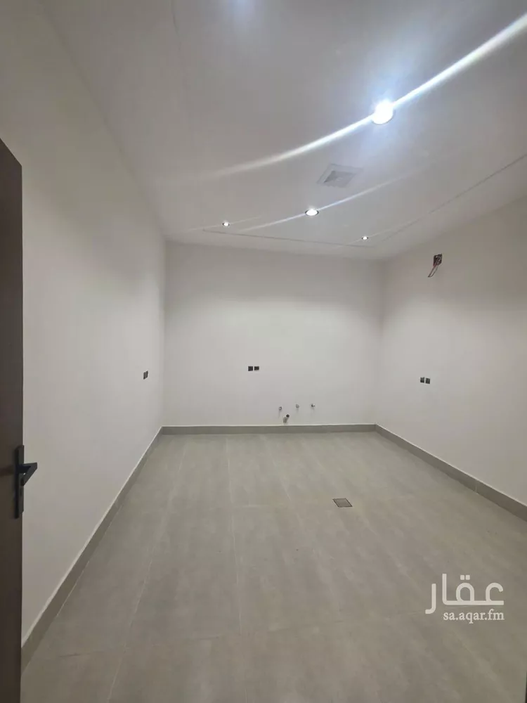 فيلا للبيع في شارع أبي بكر الديناري, حي طويق, مدينة الرياض, منطقة الرياض 6
