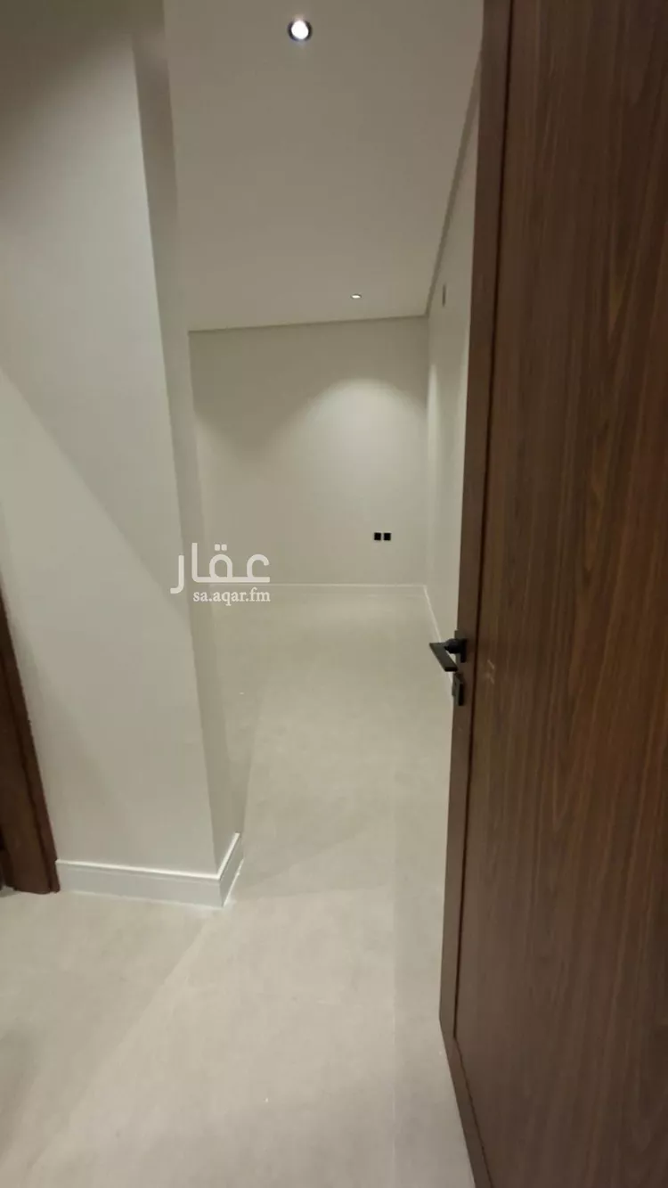 Floor for Sale in Riyadh Sultanah 6