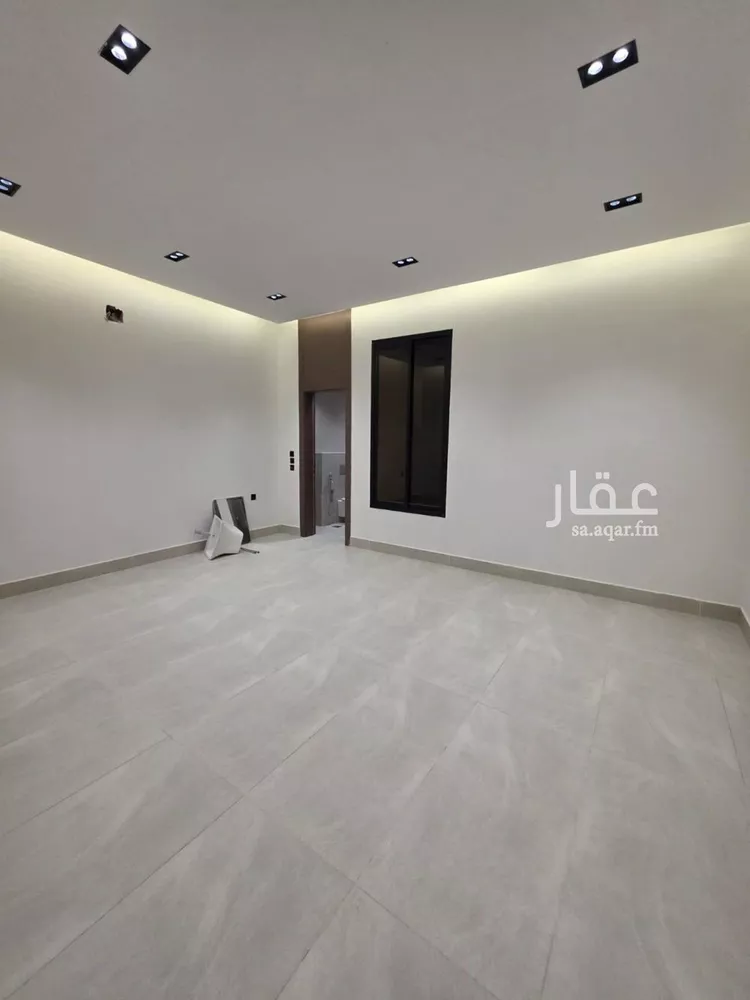 دور للبيع في شارع الرسالة, حي بدر, مدينة الرياض, منطقة الرياض صورة 3