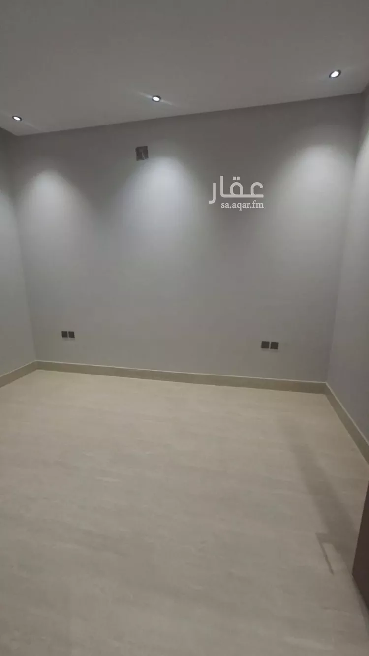 دور للبيع في شارع محمد الراوي, حي العوالي, مدينة الرياض, منطقة الرياض 7