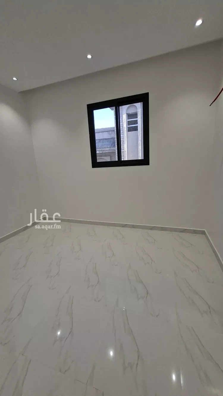 Floor for Sale in Riyadh Sultanah 8