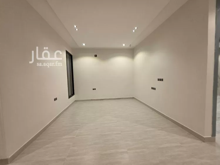 دور للبيع في شارع الرسالة, حي بدر, مدينة الرياض, منطقة الرياض 7