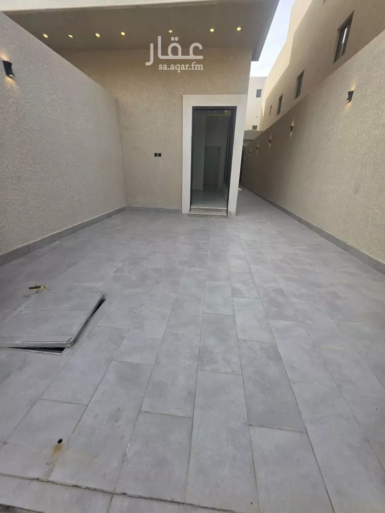 Villa for Sale in Riyadh Ar Rimal 7