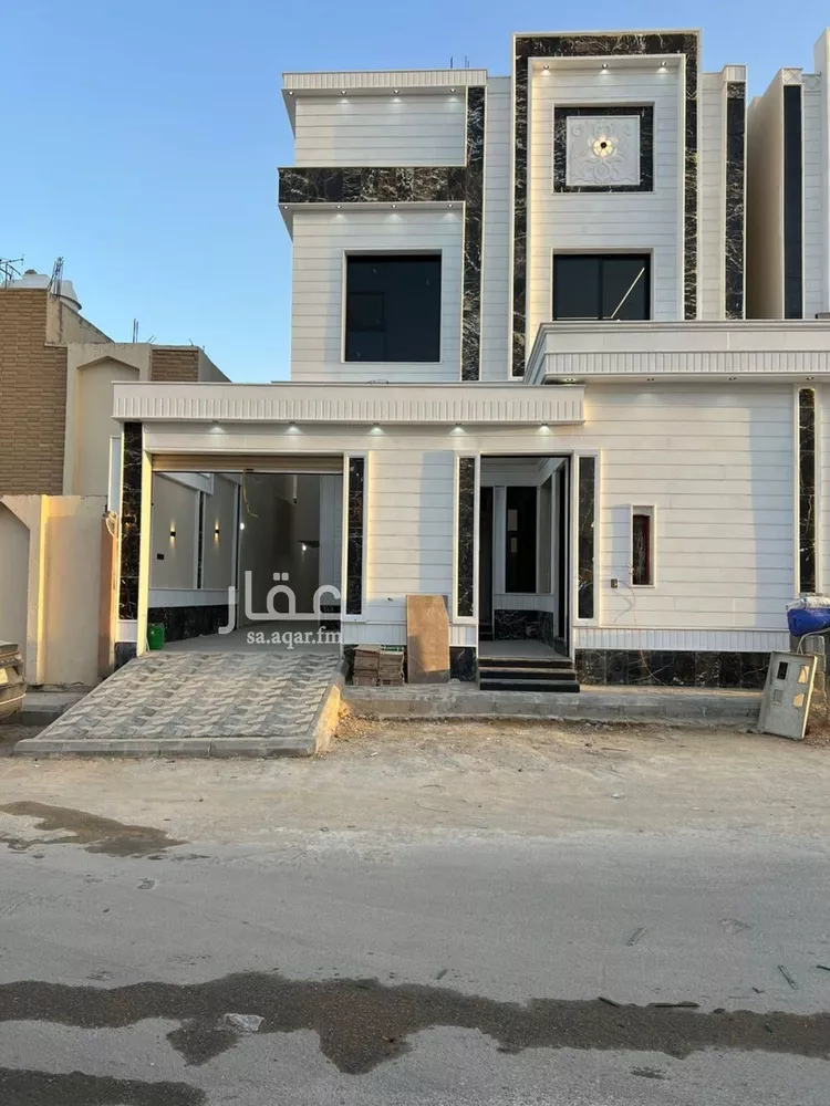 فيلا للبيع في شارع الأمير مساعد بن عبدالرحمن بن فيصل, حي العريجاء الأوسط, مدينة الرياض, منطقة الرياض صورة 5