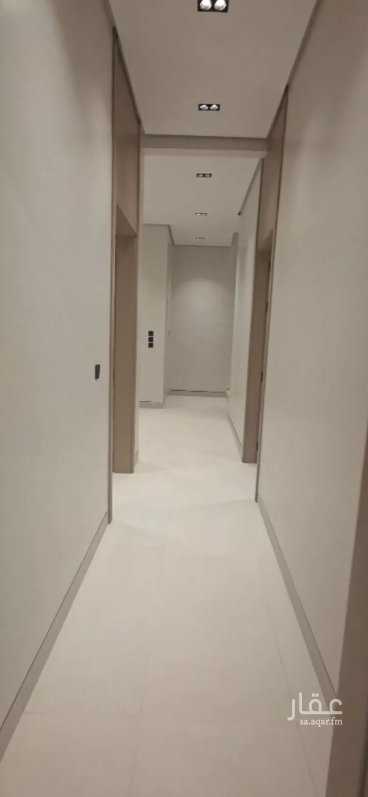 فيلا للبيع في شارع خليج تونس, حي المعيزيلة, مدينة الرياض, منطقة الرياض صورة 2