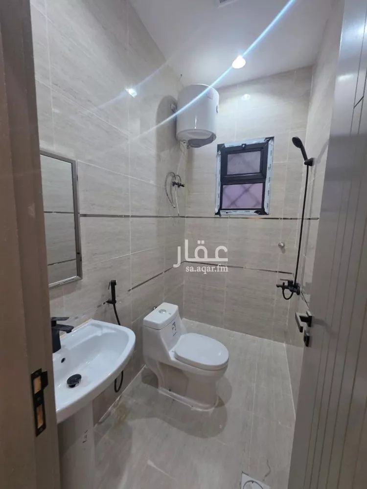 دور للبيع في شارع رفحاء, حي طيبة, مدينة الرياض, منطقة الرياض صورة 3