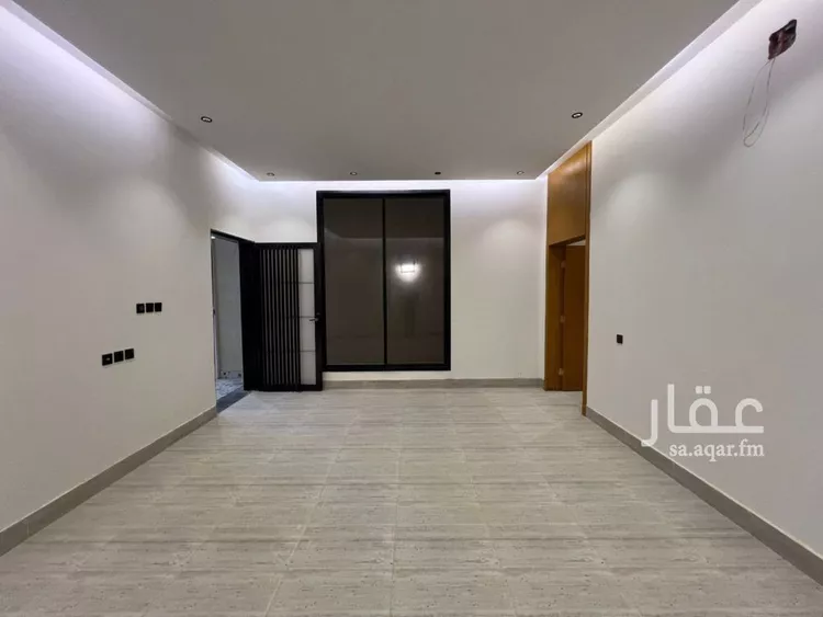Floor for Sale in Riyadh Tuwaiq 12