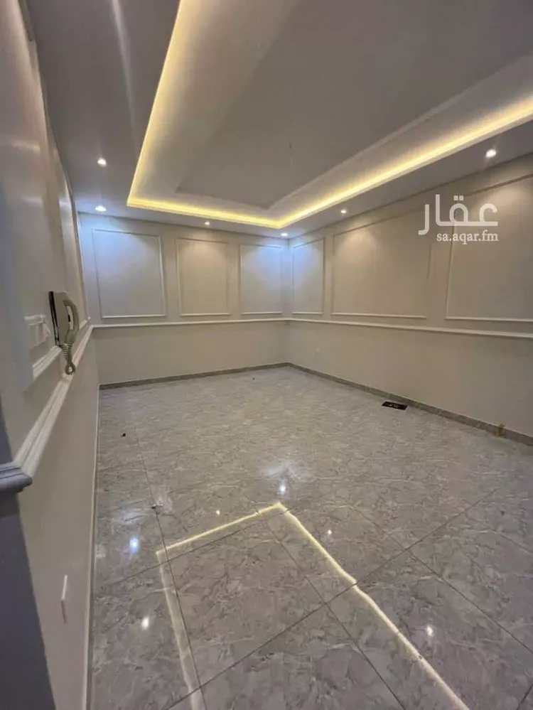 شقة للبيع في شارع امة بنت سعد ابن ابي سرح ، حي مريخ ، جدة ، جدة