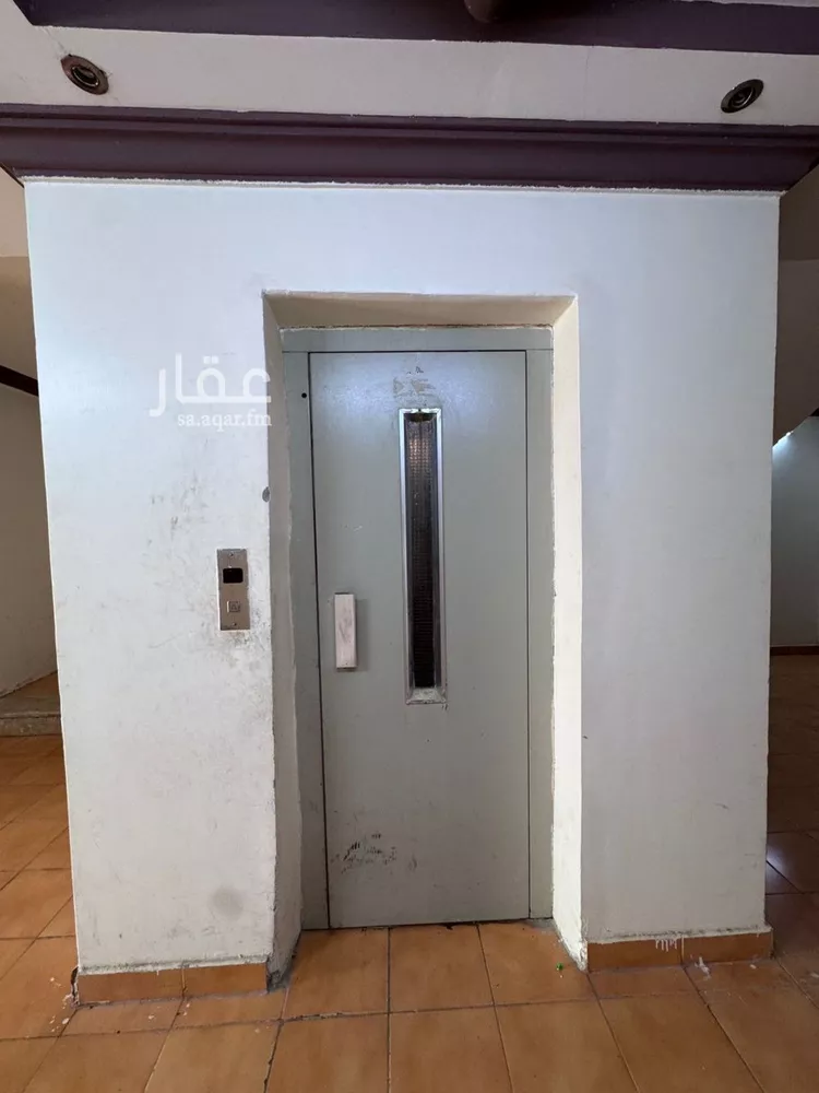 شقة للإيجار في شارع عبدالرحمن بن قاسم, حي عكاظ, مدينة الرياض, منطقة الرياض صورة 3