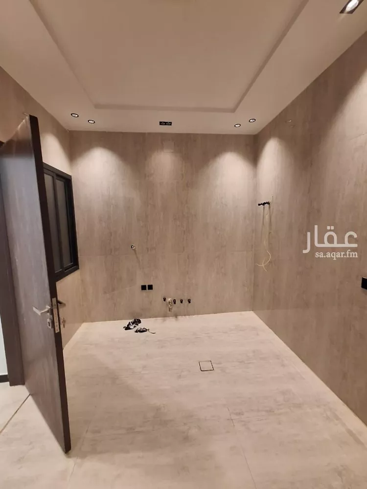 دور للبيع في شارع القوز, حي الحزم, مدينة الرياض, منطقة الرياض صورة 5