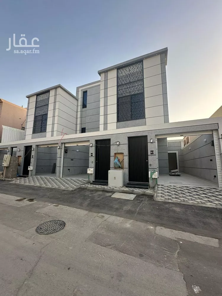 دور للبيع في شارع عصيرة الشمالية, حي شبرا, مدينة الرياض, منطقة الرياض صورة 2
