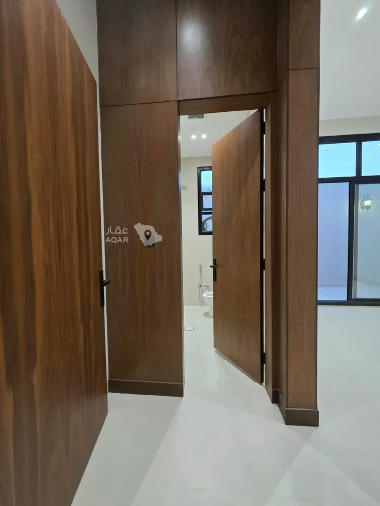 دور للبيع في شارع وادي الهدار, حي ضاحية نمار, مدينة الرياض, منطقة الرياض 8